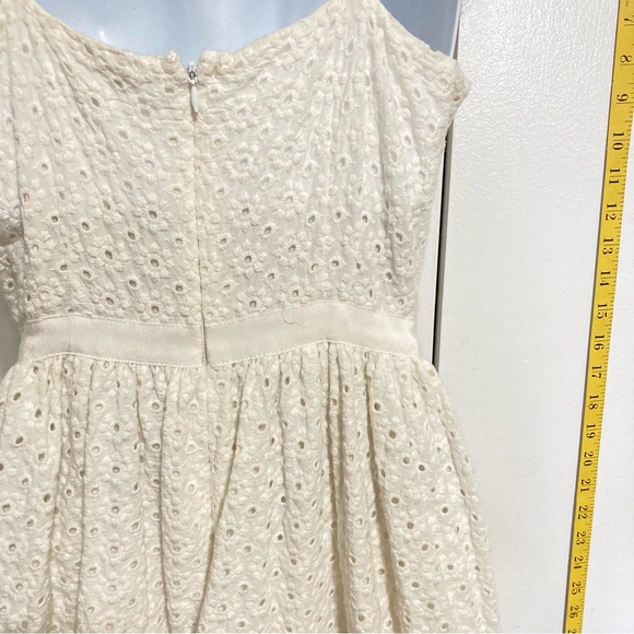 FOREVER 21 White Eyelet Floral Flowers Silhouette Mini Dress Medium - Picture 9 of 16